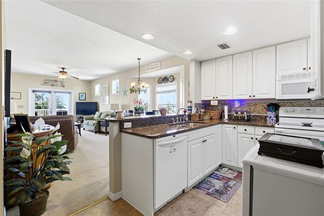 502 MAIN STREET 112, Horseshoe Beach, FL 32648