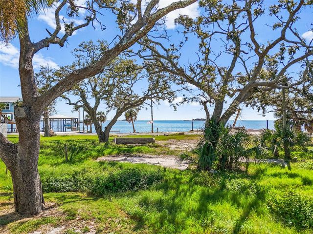502 MAIN STREET 112, Horseshoe Beach, FL 32648