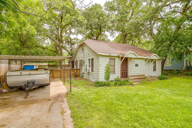 207 Cleveland Avenue, Weatherford, TX 76086