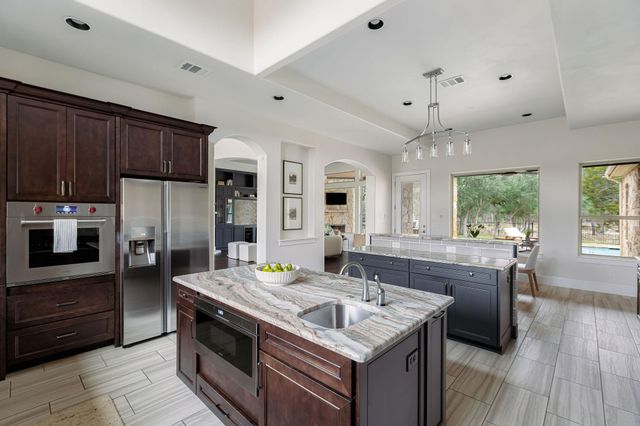 812 Jennings Branch RD, Georgetown, TX 78633