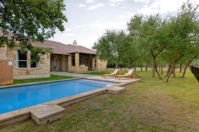 812 Jennings Branch RD, Georgetown, TX 78633