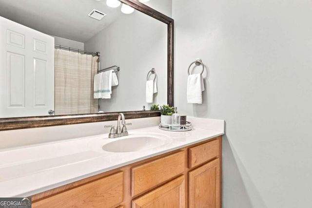 44 Mount Vernon Circle, Sandy Springs, GA 30338