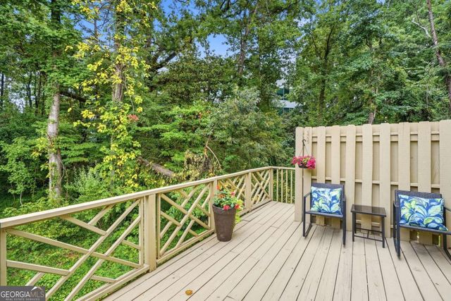 44 Mount Vernon Circle, Sandy Springs, GA 30338