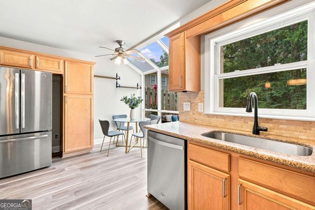 44 Mount Vernon Circle, Sandy Springs, GA 30338