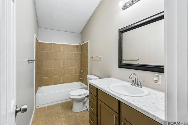 5034 Jackson Ave, Baton Rouge, LA 70806