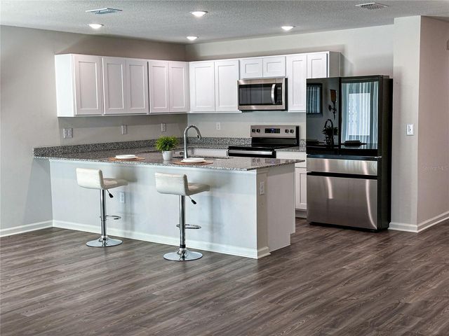 15949 SW 55TH AVENUE ROAD, Ocala, FL 34473