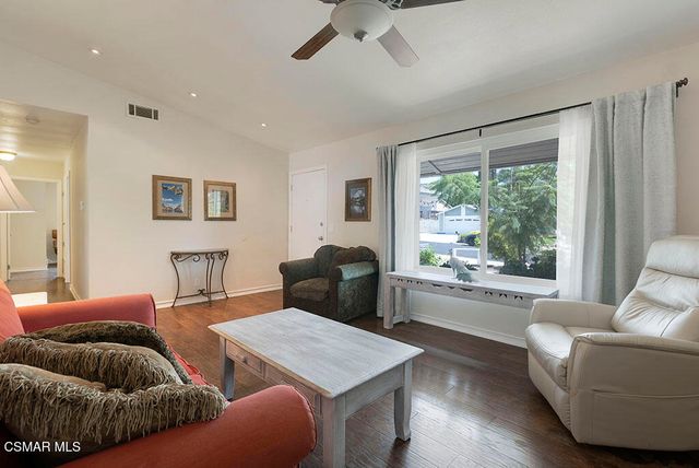 6821 N Tulane Avenue, Moorpark, CA 93021