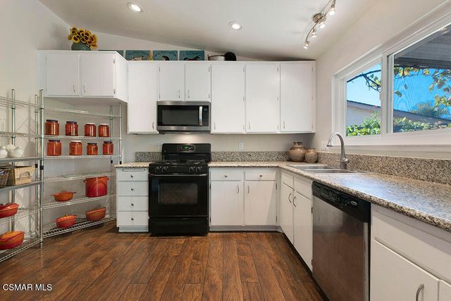 6821 N Tulane Avenue, Moorpark, CA 93021