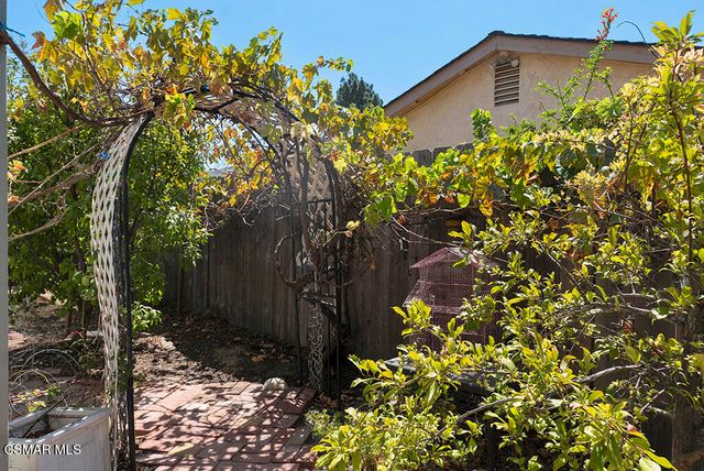 6821 N Tulane Avenue, Moorpark, CA 93021
