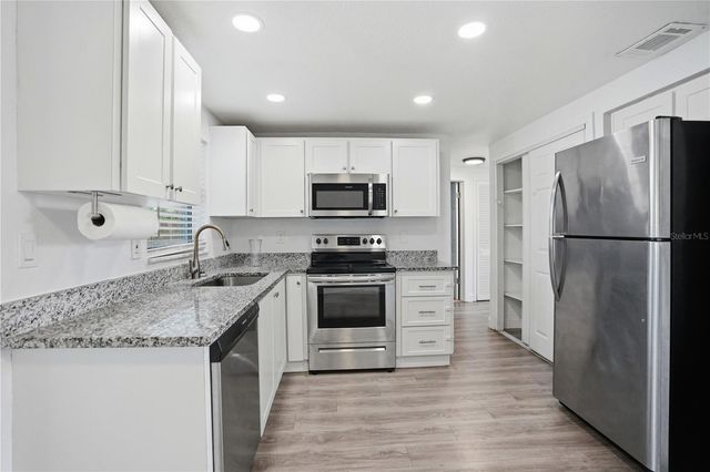 3301 ROSEFIELD DRIVE, Holiday, FL 34691