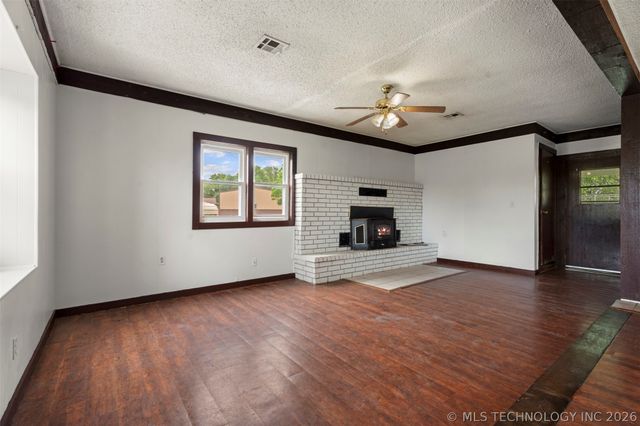 433083 E 290 Road, Vinita, OK 74301