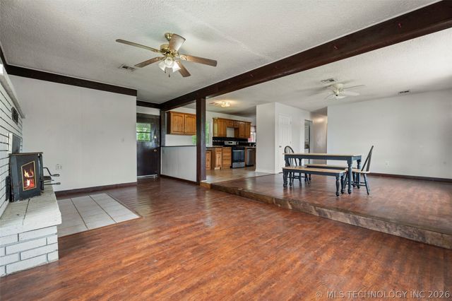 433083 E 290 Road, Vinita, OK 74301