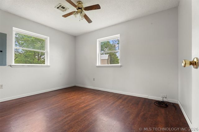 433083 E 290 Road, Vinita, OK 74301
