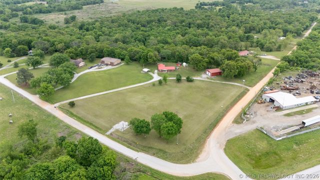 433083 E 290 Road, Vinita, OK 74301