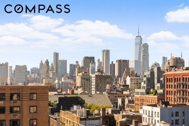 306 Mott St Ph, New York City, NY 10012