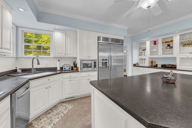 2570 Martha Washington Rd, Clarkrange, TN 38553
