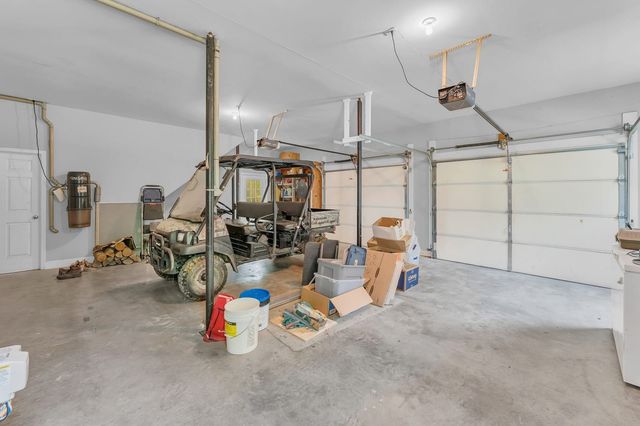 2570 Martha Washington Rd, Clarkrange, TN 38553