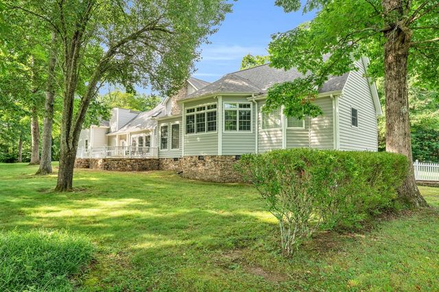 2570 Martha Washington Rd, Clarkrange, TN 38553