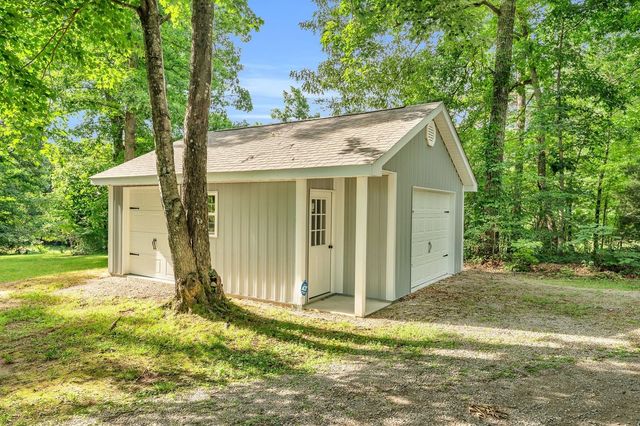 2570 Martha Washington Rd, Clarkrange, TN 38553