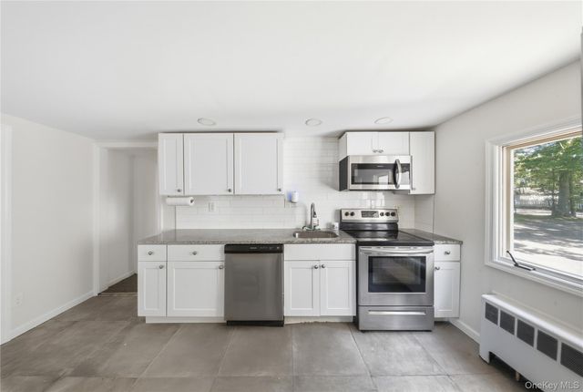 99 Green Avenue, Patchogue, NY 11772