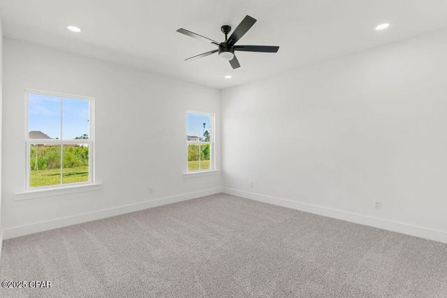 3070 Lucky Farm Lane, Panama City, FL 32404