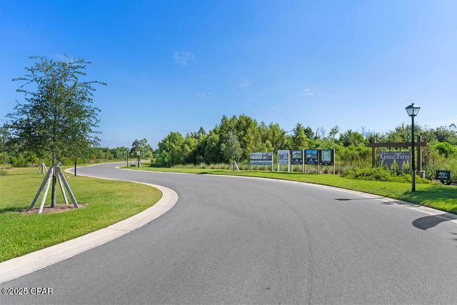 3070 Lucky Farm Lane, Panama City, FL 32404