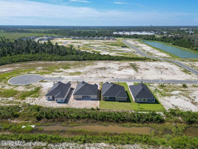 3070 Lucky Farm Lane, Panama City, FL 32404