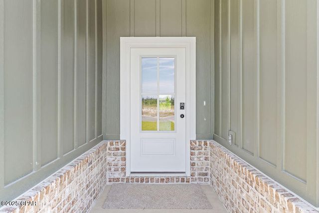 3070 Lucky Farm Lane, Panama City, FL 32404