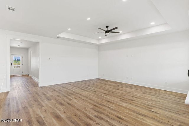 3070 Lucky Farm Lane, Panama City, FL 32404