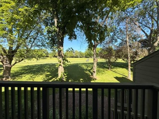 199 Timber Ridge Road -, Lake Barrington, IL 60010