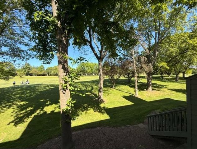 199 Timber Ridge Road -, Lake Barrington, IL 60010