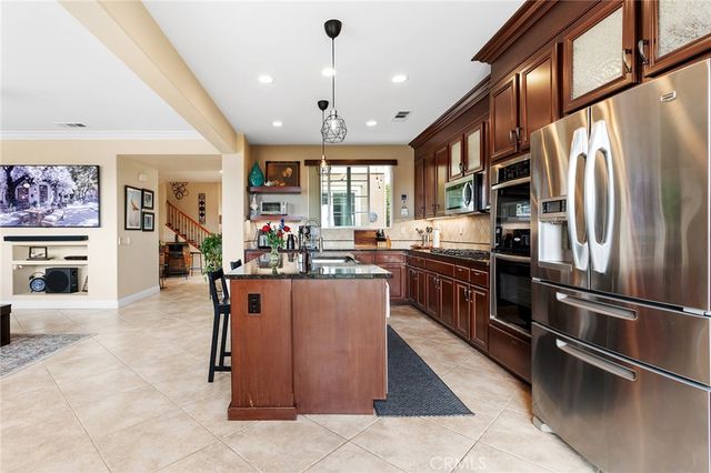 45836 Camino Rubi, Temecula, CA 92592
