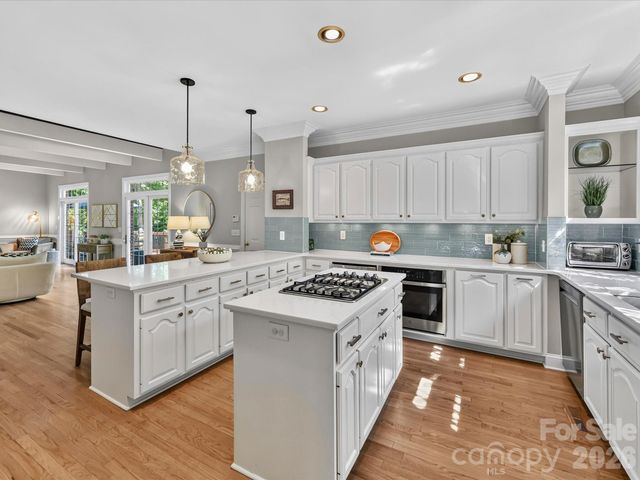 3520 Providence Plantation Lane, Charlotte, NC 28270