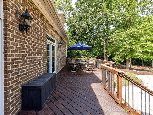 3520 Providence Plantation Lane, Charlotte, NC 28270