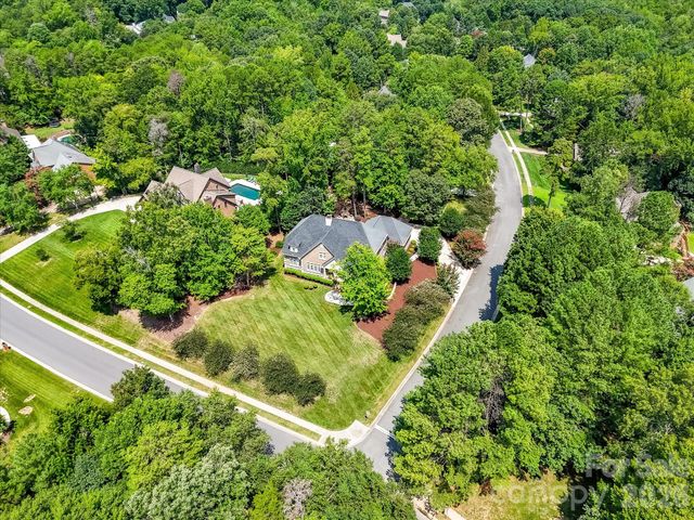 3520 Providence Plantation Lane, Charlotte, NC 28270