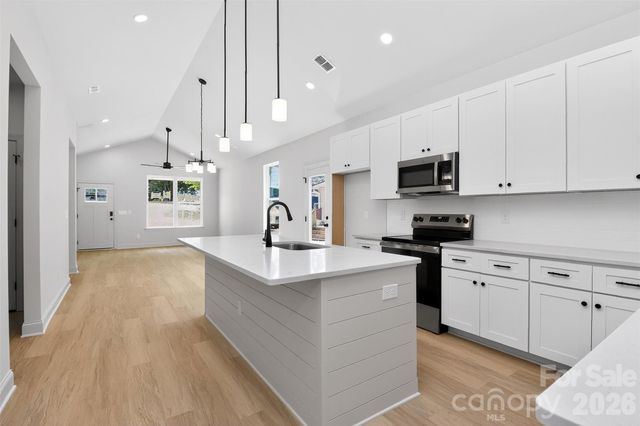 214 Arizona Place NW, Concord, NC 28027