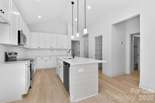 214 Arizona Place NW, Concord, NC 28027