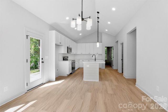 214 Arizona Place NW, Concord, NC 28027