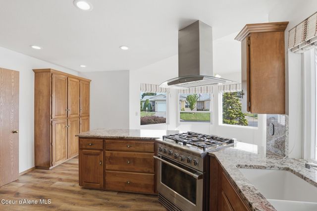 1480 W Woodlawn DR, Hayden, ID 83835
