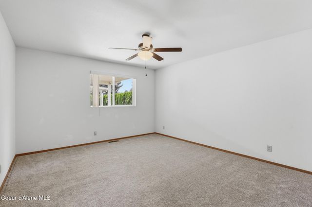 1480 W Woodlawn DR, Hayden, ID 83835