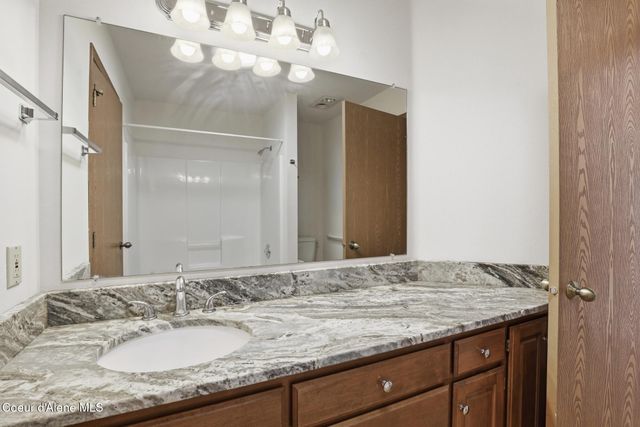 1480 W Woodlawn DR, Hayden, ID 83835
