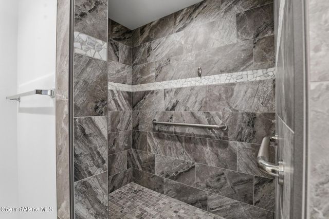 1480 W Woodlawn DR, Hayden, ID 83835