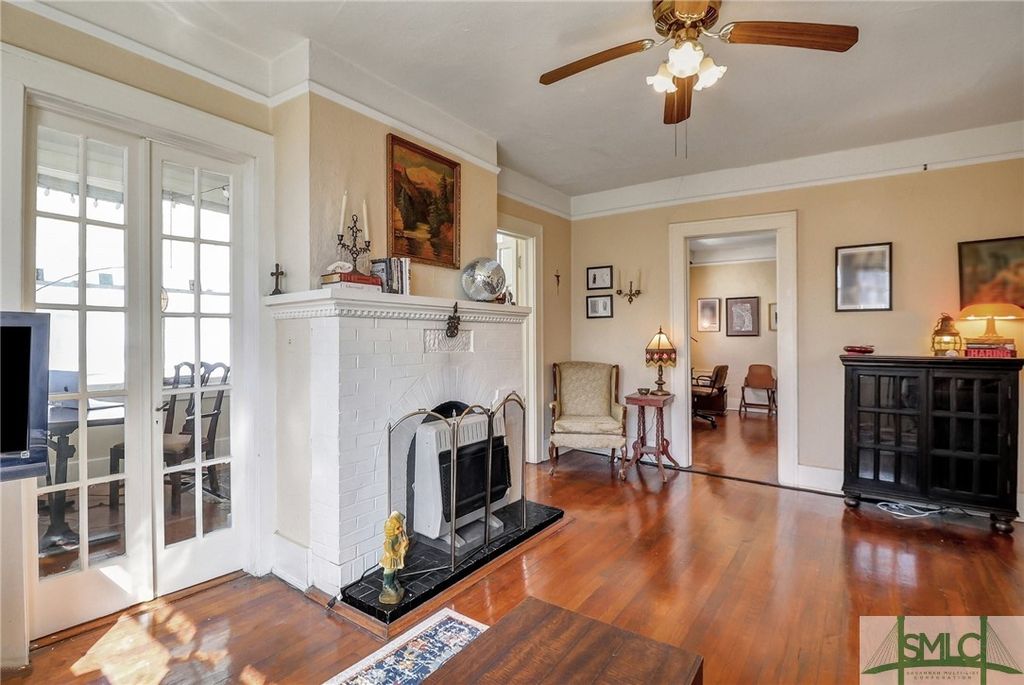 Image 34 of property listing at 210 E 48th Street, Savannah, GA 31405