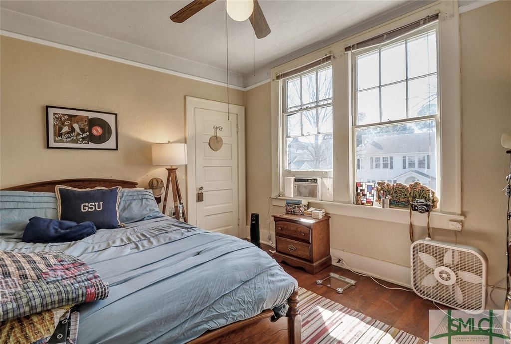 Image 37 of property listing at 210 E 48th Street, Savannah, GA 31405