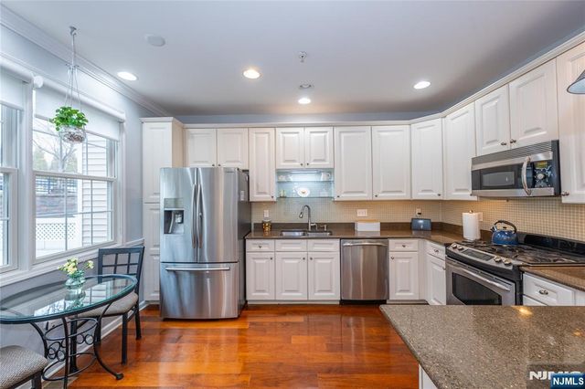 1 Ashley Court 701, Hawthorne, NJ 07506