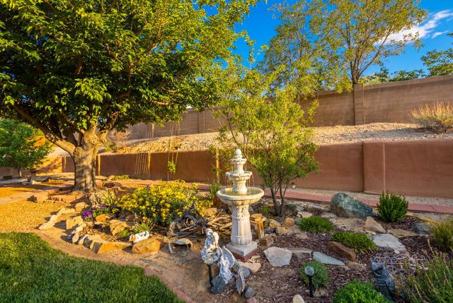 746 Cherokee Drive SW, Rio Rancho, NM 87124