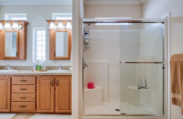 18675 US HIGHWAY 19 N 256, Clearwater, FL 33764