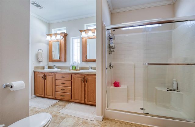 18675 US HIGHWAY 19 N 256, Clearwater, FL 33764