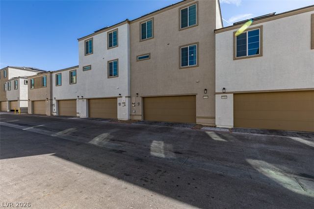 6180 Garden Crest Street, Las Vegas, NV 89148