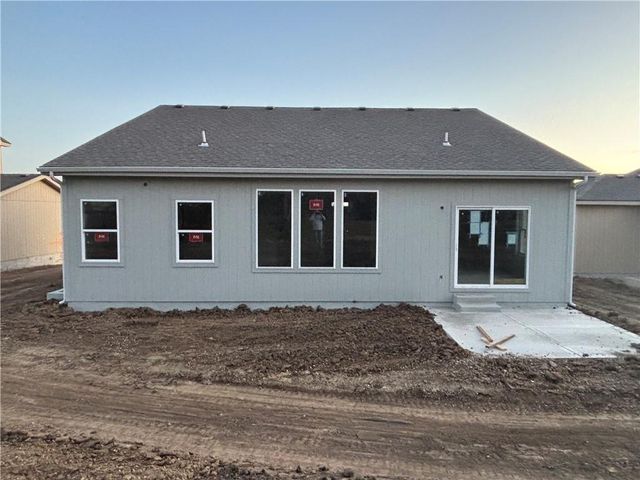 18280 W 166th Street, Olathe, KS 66062